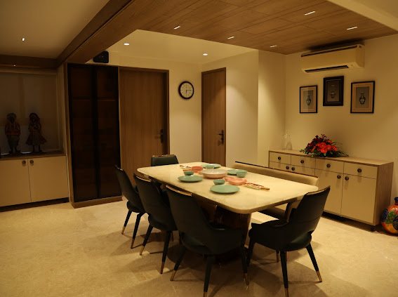 Bhutada House dining room