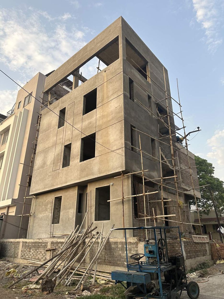 Rane's House - plastered structure